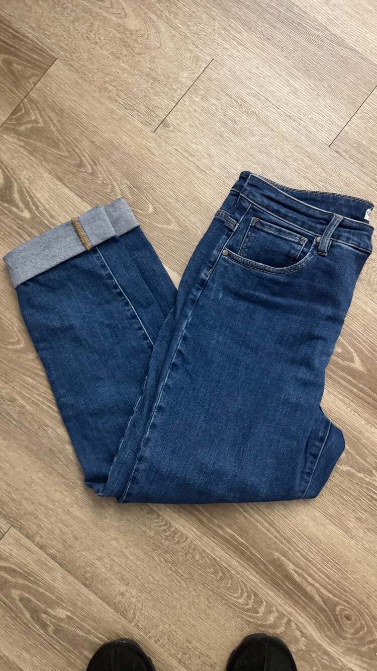 Carve jeans